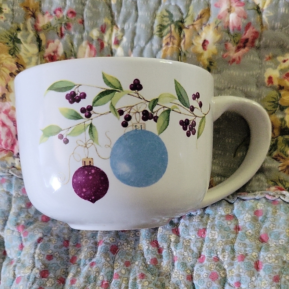 English Laurel Design Festive Christmas Mug with Ornament Blue,Green and Purple